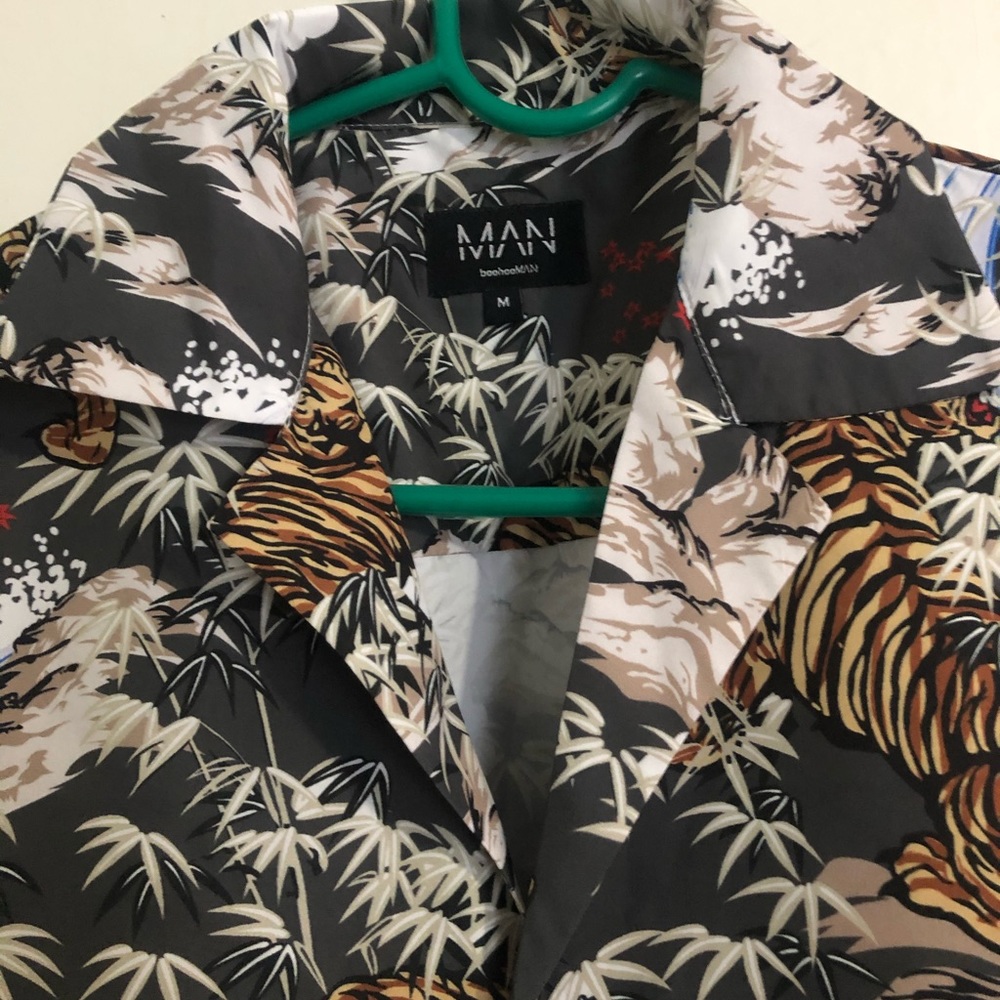 Short sleeve button down - Picture 5 of 6